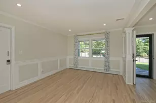 24 New Jersey St, Dix Hills, NY 11746 - Photo 26