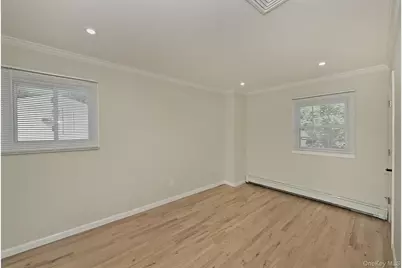 24 New Jersey Street, Dix Hills, NY 11746 - Photo 38