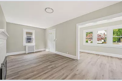 566 Stowe Avenue, Baldwin, NY 11510 - Photo 6