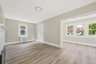 566 Stowe Ave, Baldwin, NY 11510 - Photo 6
