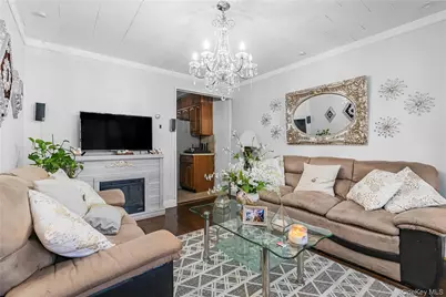 1110 E 213th Street, Bronx, NY 10469 - Photo 14