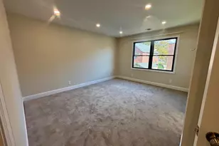 192 Roosevelt Ave, Mineola, NY 11501 - Photo 8