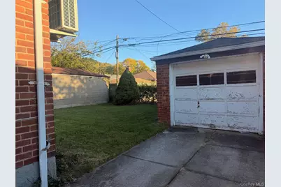 226-32 76th Avenue, Oakland Gardens, NY 11364 - Photo 20