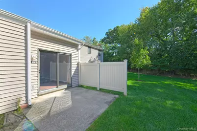 56 South Pond Lane, Smithtown, NY 11787 - Photo 24