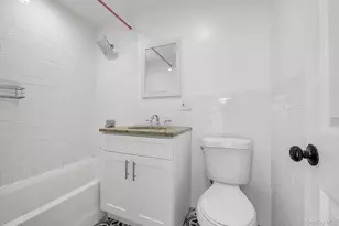 24-37 Beach Channel Dr, Far Rockaway, NY 11691 - Photo 24