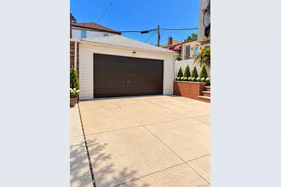 662 E 52nd Street, Brooklyn, NY 11203 - Photo 26