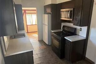 136 Henry St, Valley Stream, NY 11580 - Photo 6