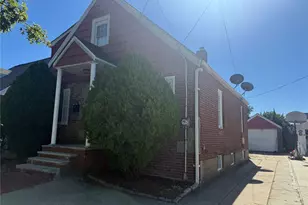 136 Henry St, Valley Stream, NY 11580 - Photo 2