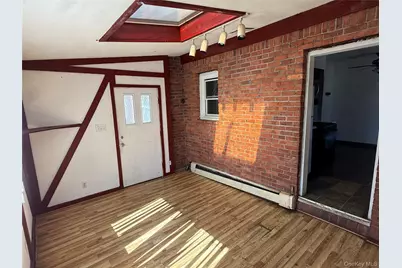 136 Henry Street, Valley Stream, NY 11580 - Photo 12