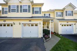 173 Pinebrook Dr, Hyde Park, NY 12538 - Photo 2