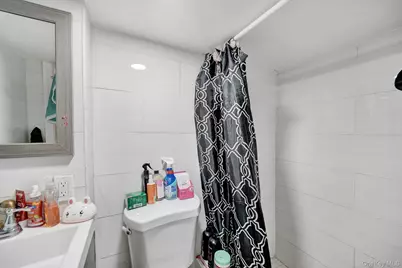 10526 131st Street, Richmond Hill, NY 11419 - Photo 22