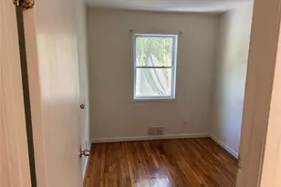 748 Doane Ave, Bellport, NY 11713 - Photo 10