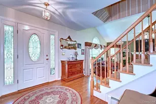 150 N Woods Dr, Wading River, NY 11792 - Photo 4