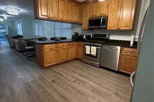 145-56 180th St, Springfield Gardens, NY 11434 - Photo 6