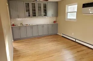 1986 Oakwood Ave, Merrick, NY 11566 - Photo 12
