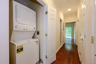 142 Spring Dr, East Meadow, NY 11554 - Photo 10