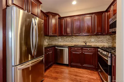 142 Spring Drive, East Meadow, NY 11554 - Photo 8