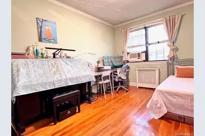 135-18 78 Ave #8F, Flushing, NY 11367 - Photo 4