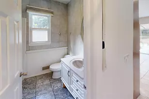 430 Grove Rd, Southold, NY 11971 - Photo 10