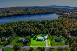 8 Gunsch Estate Dr, Newburgh, NY 12550 - Photo 8