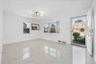 5 Edward Ave, Hicksville, NY 11801 - Photo 4
