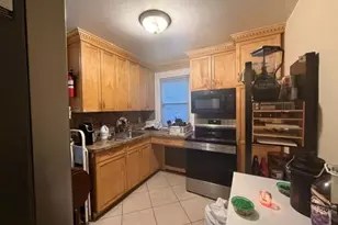 36 Gordon Rd, Valley Stream, NY 11581 - Photo 10