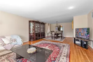 141-79 11th Ave, Whitestone, NY 11357 - Photo 4