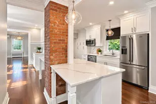 737 Bradley St, Mamaroneck, NY 10543 - Photo 12