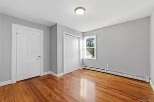 170 Old East Neck Rd, Melville, NY 11747 - Photo 18