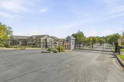 100 Hillside Drive #B10, Middletown, NY 10941 - Photo 2