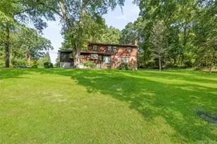 9 Spice Hill Rd, Croton on Hudson, NY 10520 - Photo 2