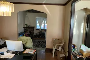 88-34 Francis Lewis Blvd, Jamaica, NY 11427 - Photo 6