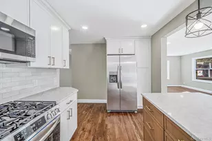 84 Empress Pines Dr, Nesconset, NY 11767 - Photo 12