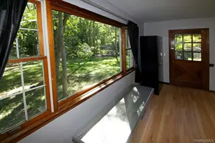 16 Argyle Pl, Smithtown, NY 11787 - Photo 14
