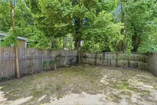 70 Van Deusen St, Kingston, NY 12401 - Photo 22