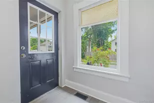 70 Van Deusen St, Kingston, NY 12401 - Photo 6