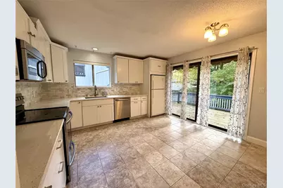 364 Heritage Hills #A, Somers, NY 10589 - Photo 4