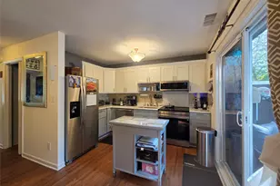 133 Fieldstone Ct, Middle Island, NY 11953 - Photo 4