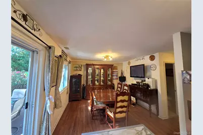 133 Fieldstone Court, Middle Island, NY 11953 - Photo 6