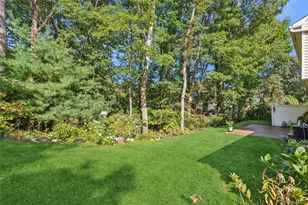 24 Huntington Commons, Yaphank, NY 11980 - Photo 26