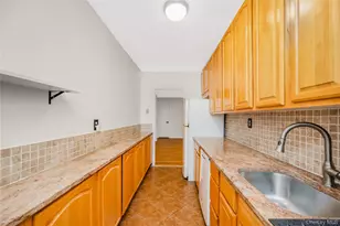 150-11 72nd Rd, Kew Gardens, NY 11367 - Photo 12