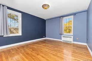 140-21 Burden Crescent, Briarwood, NY 11435 - Photo 4