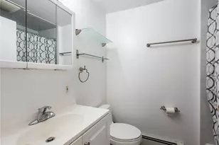 18 3rd Ave, Port Washington, NY 11050 - Photo 6