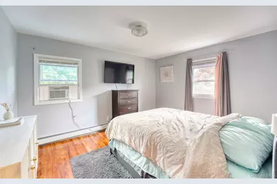 62 Delaware Road, Newburgh, NY 12550 - Photo 20
