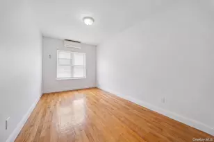 69-08 Penelope Ave, Middle Village, NY 11379 - Photo 16