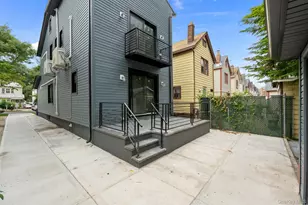 69-23 Alderton St, Rego Park, NY 11374 - Photo 16