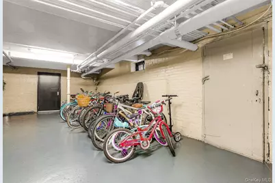 68-12 Burns Street #B2, Forest Hills, NY 11375 - Photo 30
