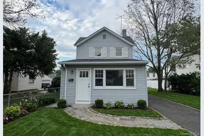 52 Coles Street, Glen Cove, NY 11542 - Photo 1