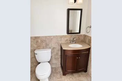 94 Union Avenue, Amityville, NY 11701 - Photo 8