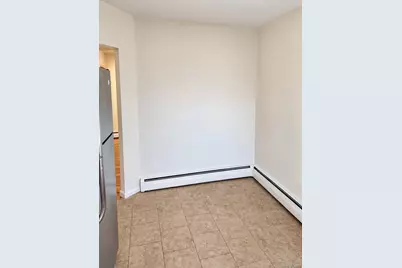 94 Union Avenue, Amityville, NY 11701 - Photo 4